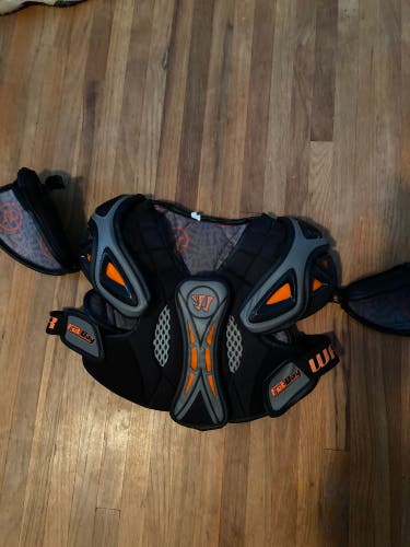 Used Youth Warrior Fatboy Shoulder Pads