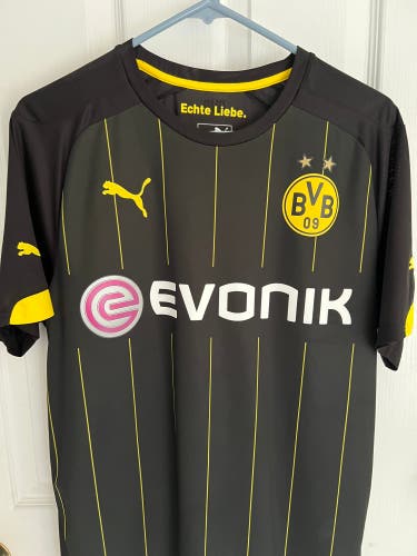 Borussia Dortmund Jersey - Size M