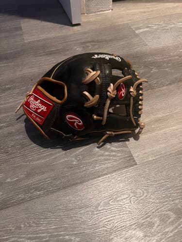 Used Rawlings Right Hand Throw Infield Pro Preferred Baseball Glove 11.5"