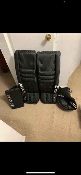Used ccm E4.9 Goalie pads