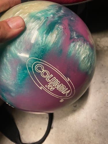 Ladies Bowling Ball Colombia 300 10