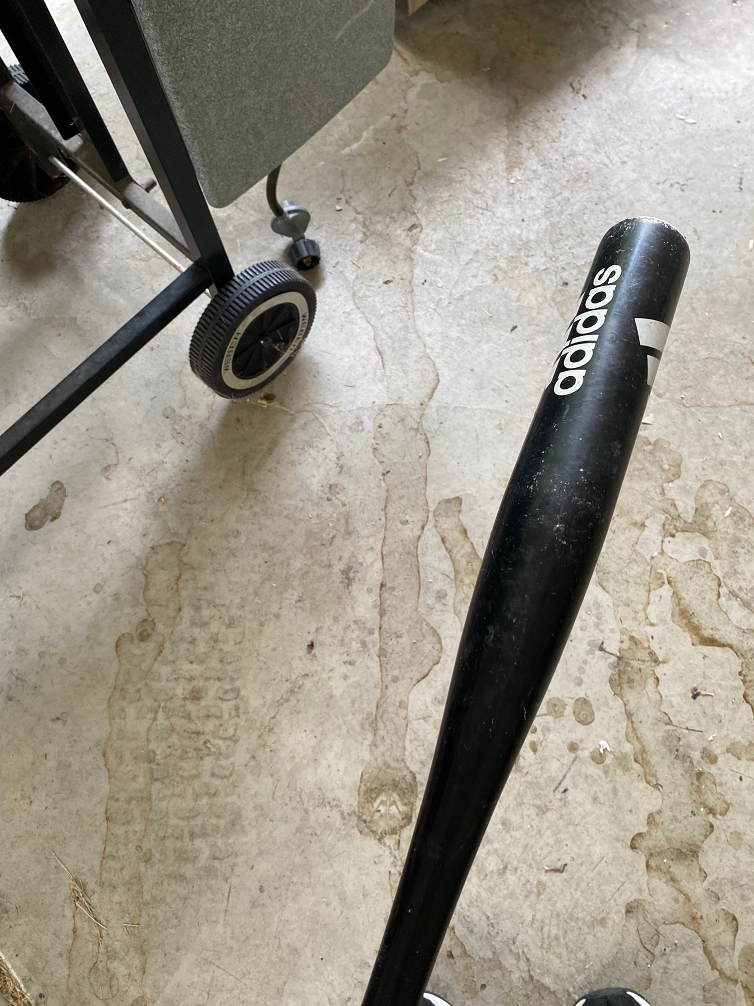 Batte Fung Yaya Pro – Bois De Hêtre, 33 Pouces, Noir/blanc, Garantie