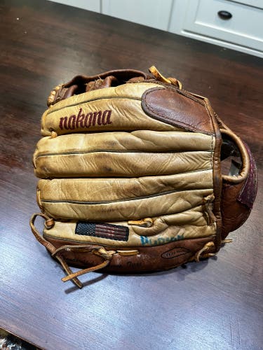Nokona AMG1175 H-Web 11.75” infield glove