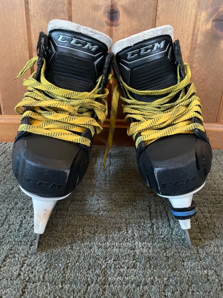 Used CCM Regular Width Size 7 FT460 Hockey Goalie Skates