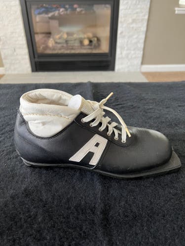 Vintage Alfa Ski Boots Cross Country Made In Norway Mens European Size 38