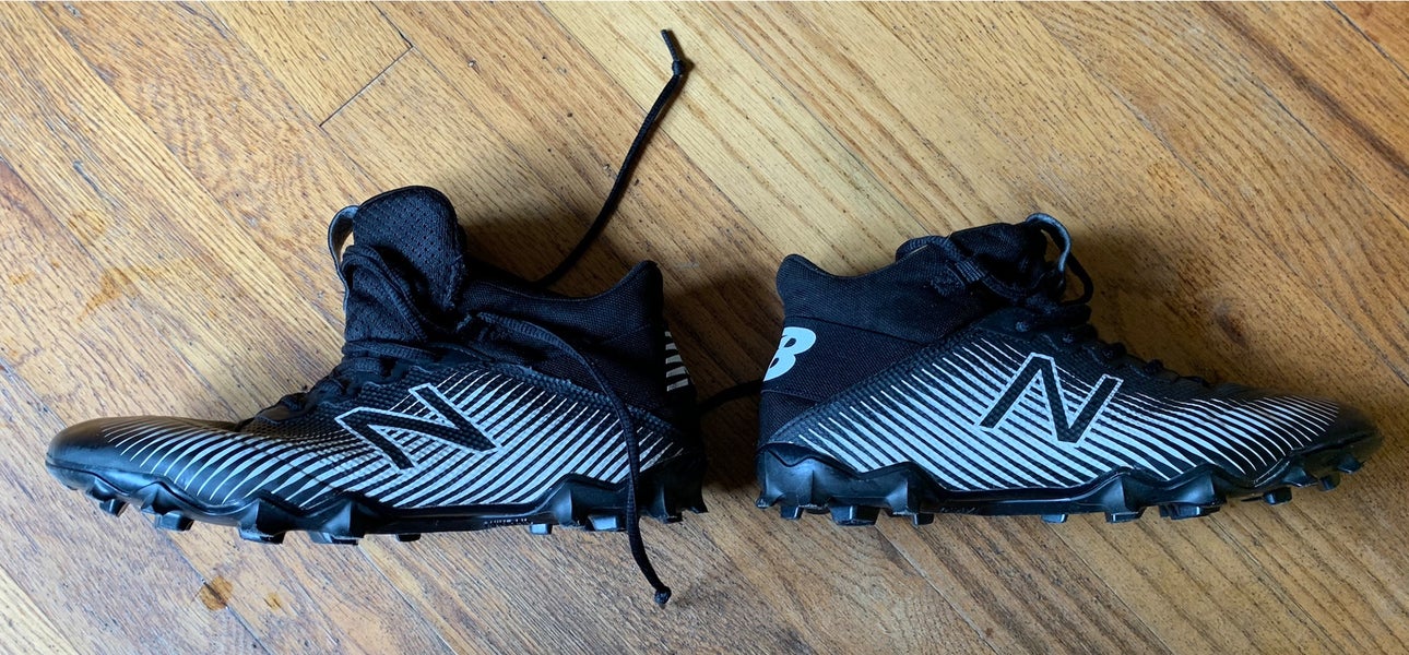 Black Men's Molded Cleats Mid Top Freeze