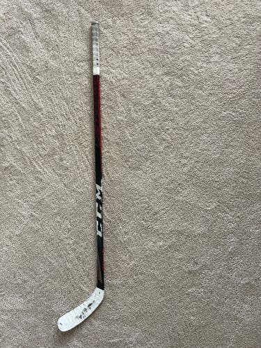 Intermediate Right Handed P29 JetSpeed FT3 Pro Hockey Stick