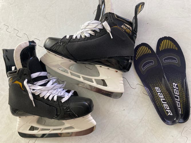 New Pro Stock Bauer Left 10 1/4 DA Right 10 1/2 DA Supreme UltraSonic Hockey Skates