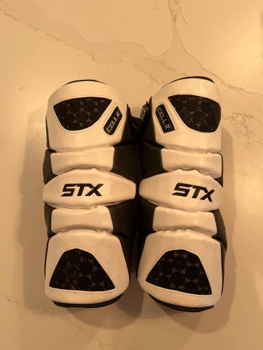 New Medium/Large STX Cell II Arm Pads