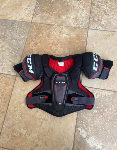 Senior Large CCM Jetspeed Ft370 Shoulder Pads
