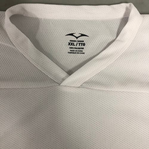 NEW Vic mens XXL white practice jersey(FREE SHIPPING)