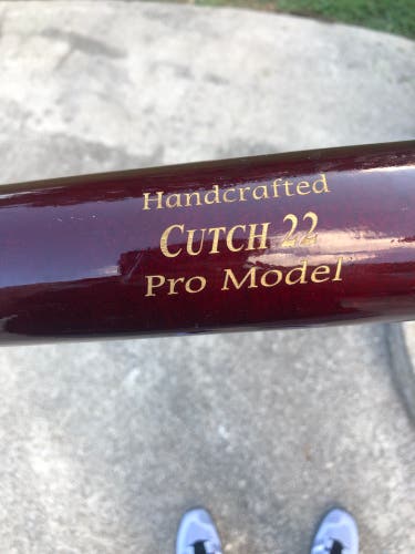 New Wood (-3) 29 oz 32" Cutch 22 Bat