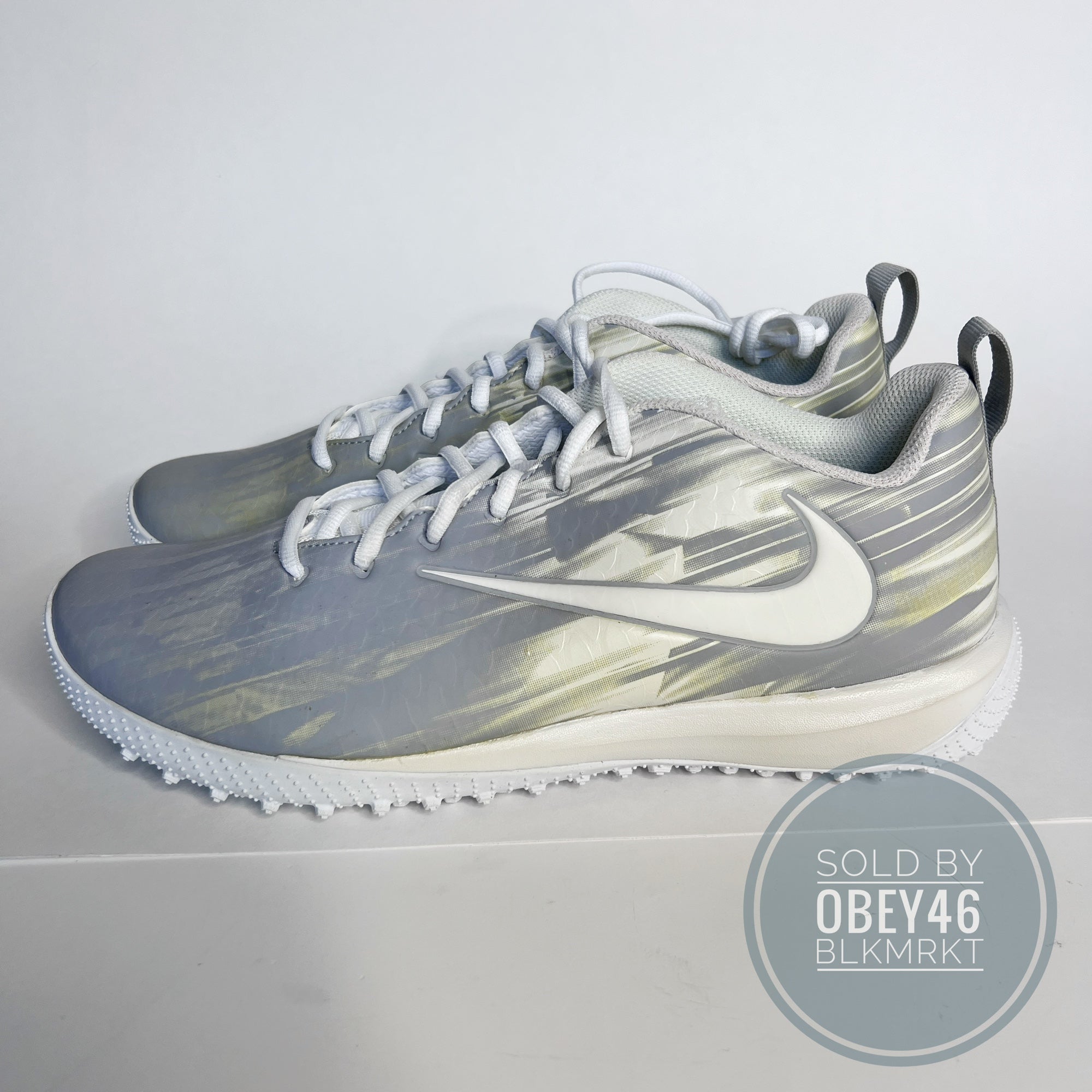 nike varsity low turf lax