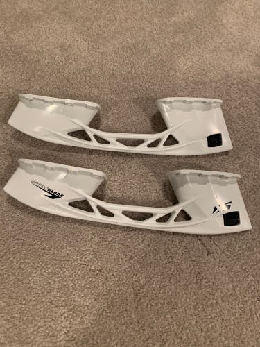 New CCM 263 mm Speedblade XS