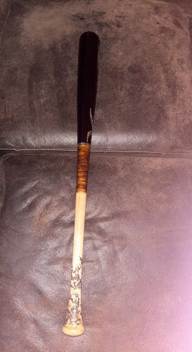 Used BBCOR Certified Wood (-3) 29 oz 32" Bat