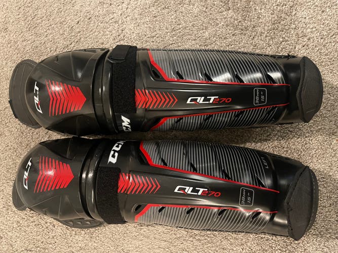 CCM QuickLite 270 Shin Pads