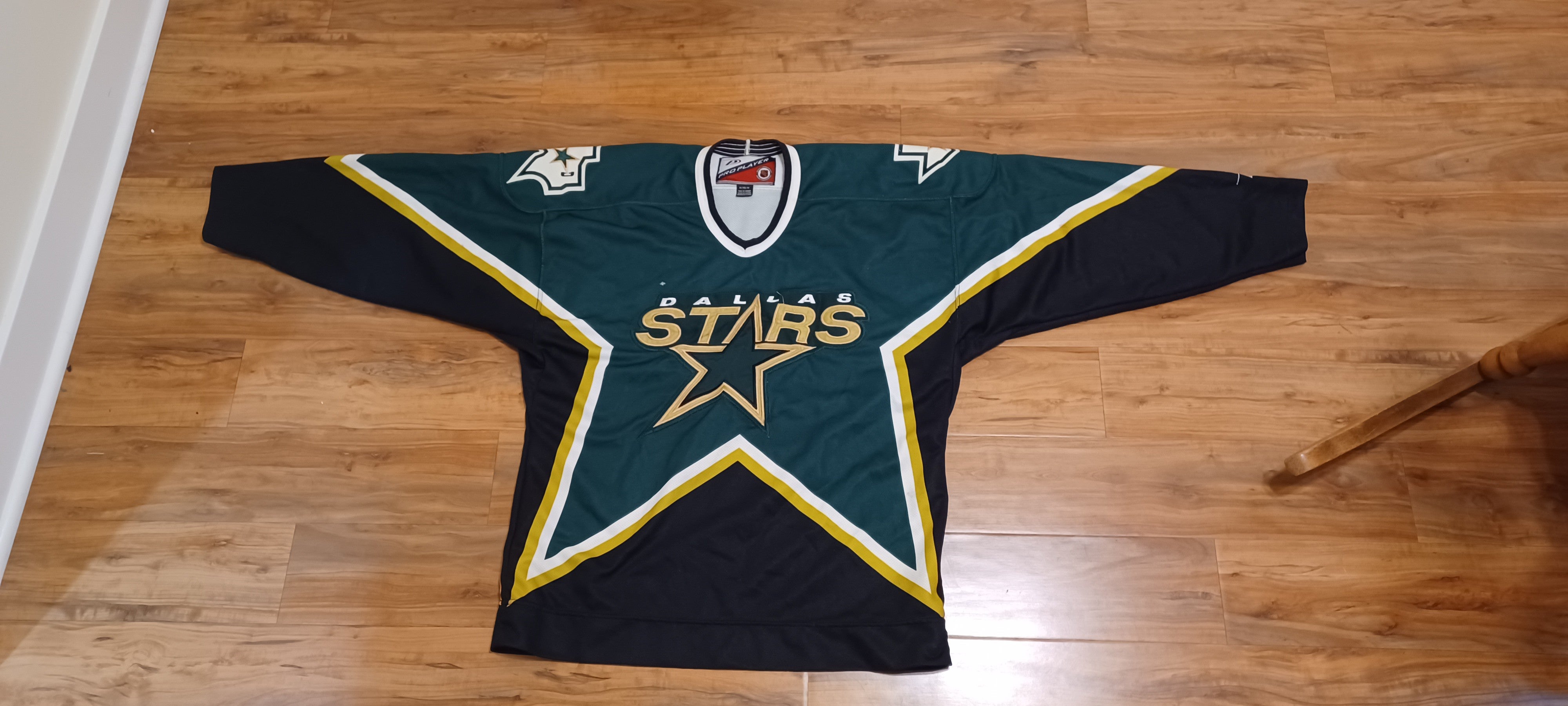 Dallas Stars colors mens medium/large game jersey