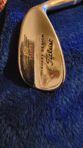 Used Men's Titleist Right Handed BV Vokey Wedge Wedge Flex 52 Degree Steel Shaft