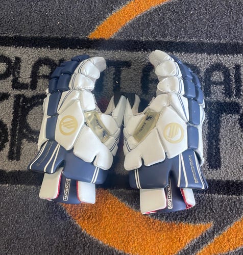 Used Maverik Maybach 13" Goalie Gloves