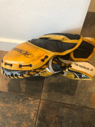 Used Reebok Gm Regular Ice Hockey Goalie Catchers