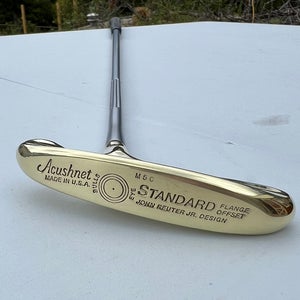 Used Right Hand Acushnet Bulls Eye Putter M5C Flange-Offset John Reuter