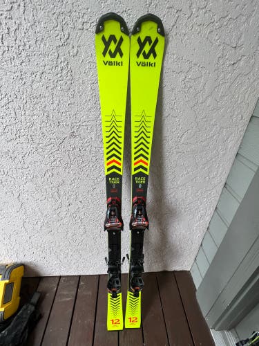 21/22 Volkl Racing Racetiger SL Skis With Marker Xcomp 16 Bindings