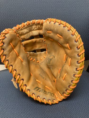Re-laced/reconditioned Mizuno 1st Base Mitt