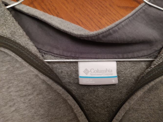 Gray Used adult Small Columbia Sweatshirt