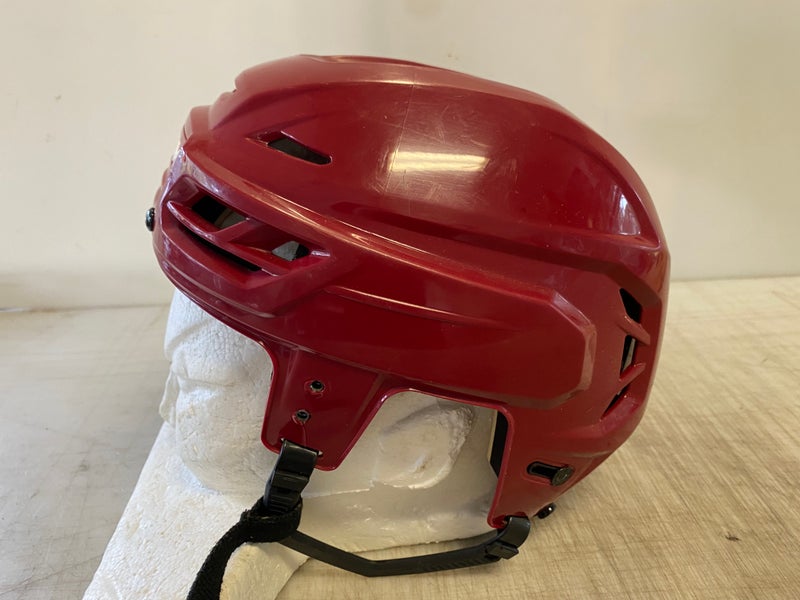 CCM Resistance 110 Pro Stock Hockey Helmet Small Maroon 8875