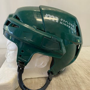 CCM Vector V08 Pro Stock Hockey Helmet Small Green 8881