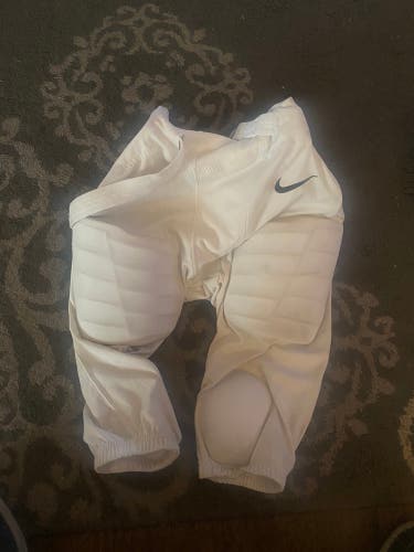 Used White Medium Nike Team Defender Game Pants