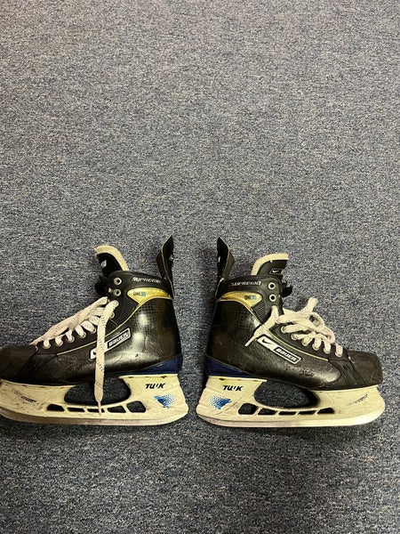 Used Bauer Wide Width Pro Stock Size 10 supreme one95 Hockey Skates
