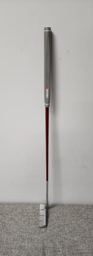 Used Men's Odyssey Right Handed Blade White Hot OG 1WS Stroke Lab Putter Uniflex 33"