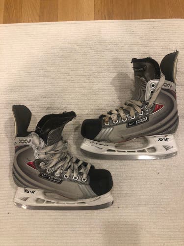 Bauer Vapor XXV Hockey Skates Size 4.5