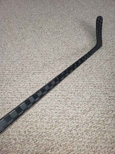 PRO RED Line Hockey Stick: Left/Nylander Curve/85 Flex