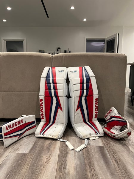 32+2 Regular V9 Goalie Full Set