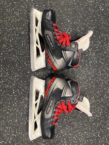 Used Bauer Regular Width  Size 3 Vapor X2.7 Hockey Goalie Skates