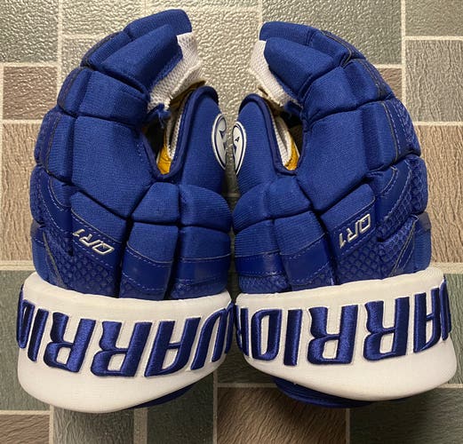 Pro Stock Warrior Covert QR1 Hockey Gloves 14"- Matt Martin - Toronto Maple Leafs