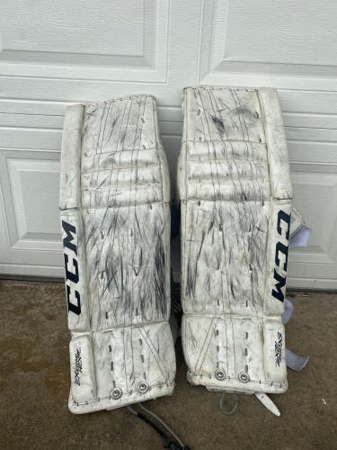 CCM goalie pads 30+1