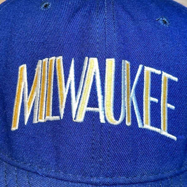 Vintage Milwaukee Brewers Script Spellout Pro-Line Fitted Hat RARE