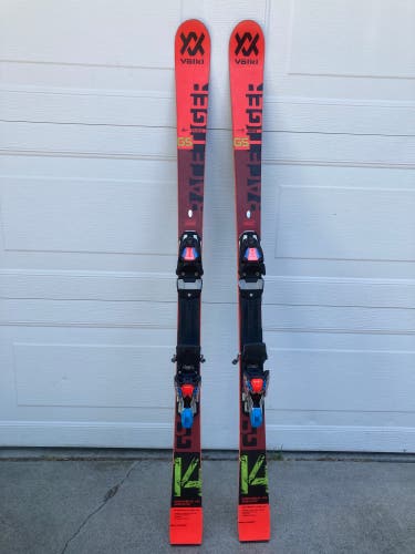Volkl Racetiger GS Skis 140  W/ Marker TCX10