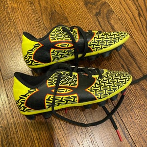 Under armour youth soccer cleats