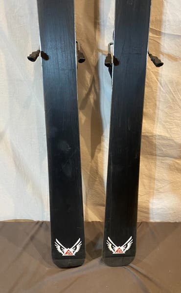 K2 Apache Crossfire 167cm 115-68-99 r=14m Skis Marker MOD