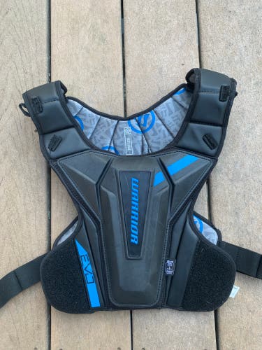 Warrior evo Lacrosse Shoulder Pad Large