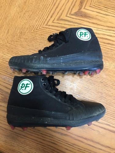 Black Molded Cleats New Balance Pf Flyers