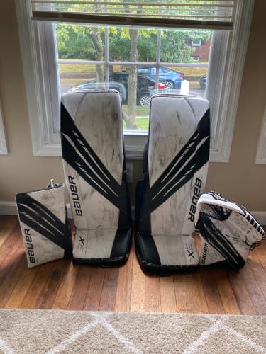 Used 35" Regular Bauer 3X Goalie Full Set