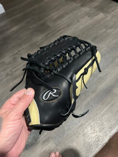 Rawlings outfielders glove heart of the hide 12.3/4