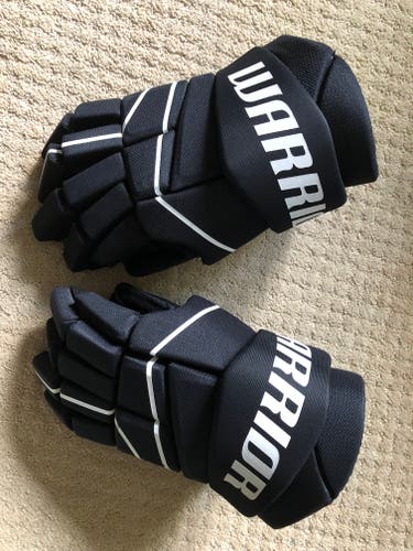 Used Warrior Alpha LX 40 Gloves 15"