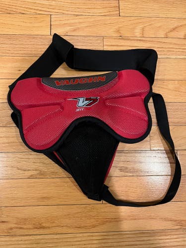 Vaughn Goalie V7 Cup