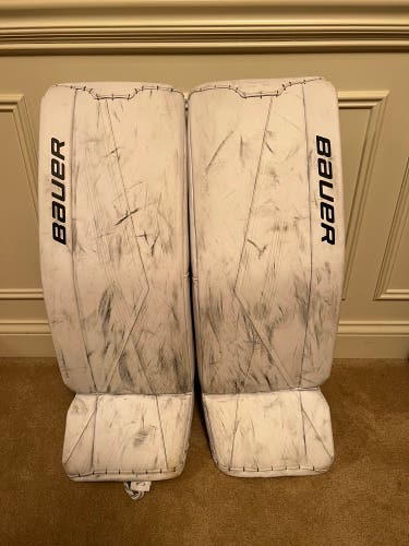 34" Bauer Supreme 3S Goalie Leg Pads (Med 34+1)